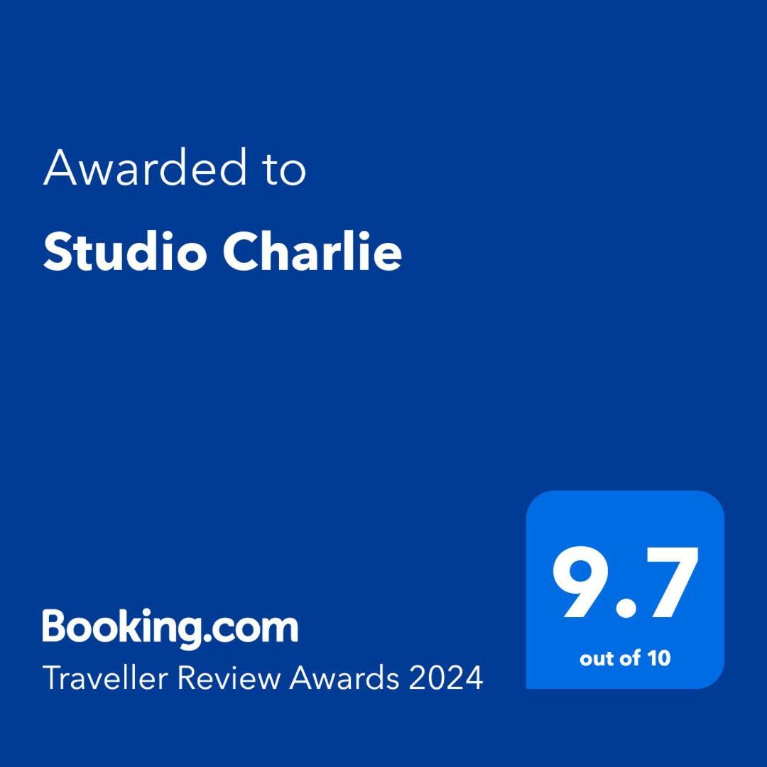 Charlie Aviv Park Apartment Beograd Bagian luar foto